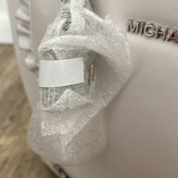 michael kors bag - Picture 6 of 12